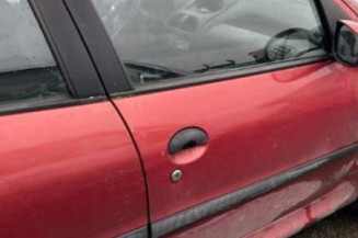 Porte avant gauche PEUGEOT 206