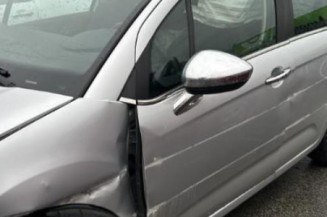 Poignee porte arriere gauche CITROEN C3 2