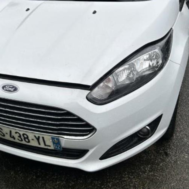 Bouton de coffre FORD FIESTA 6 Photo n°6