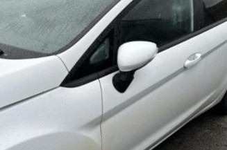 Bouton de coffre FORD FIESTA 6