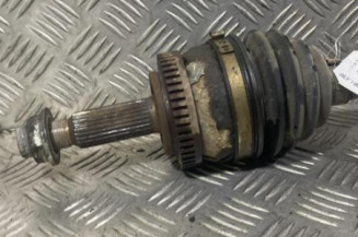 Cardan gauche (transmission) HYUNDAI I 40