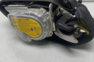 Pretensionneur de ceinture avant gauche HYUNDAI I 30 1