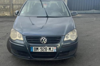 Moteur essuie glace arriere VOLKSWAGEN POLO 4