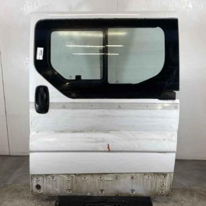 Porte laterale gauche RENAULT TRAFIC 2 Photo n°1