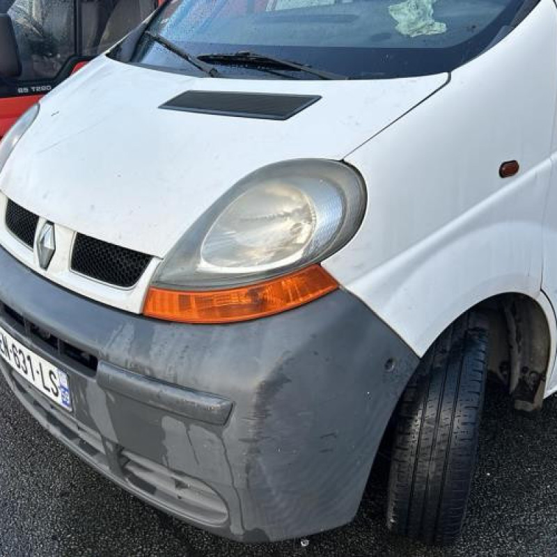 Calandre RENAULT TRAFIC 2 Photo n°7