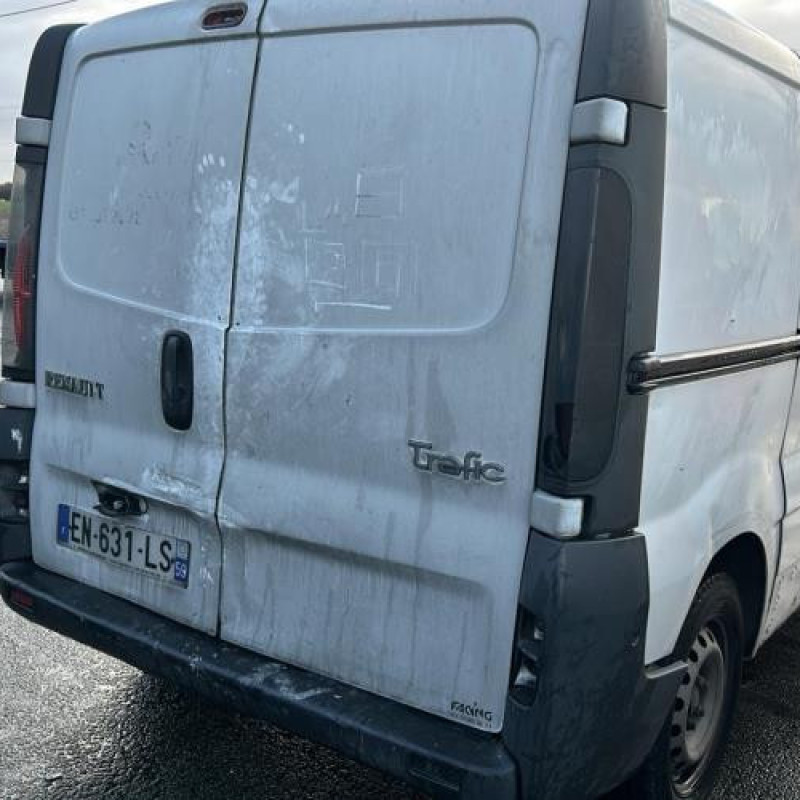 Poignee porte avant gauche RENAULT TRAFIC 2 Photo n°9