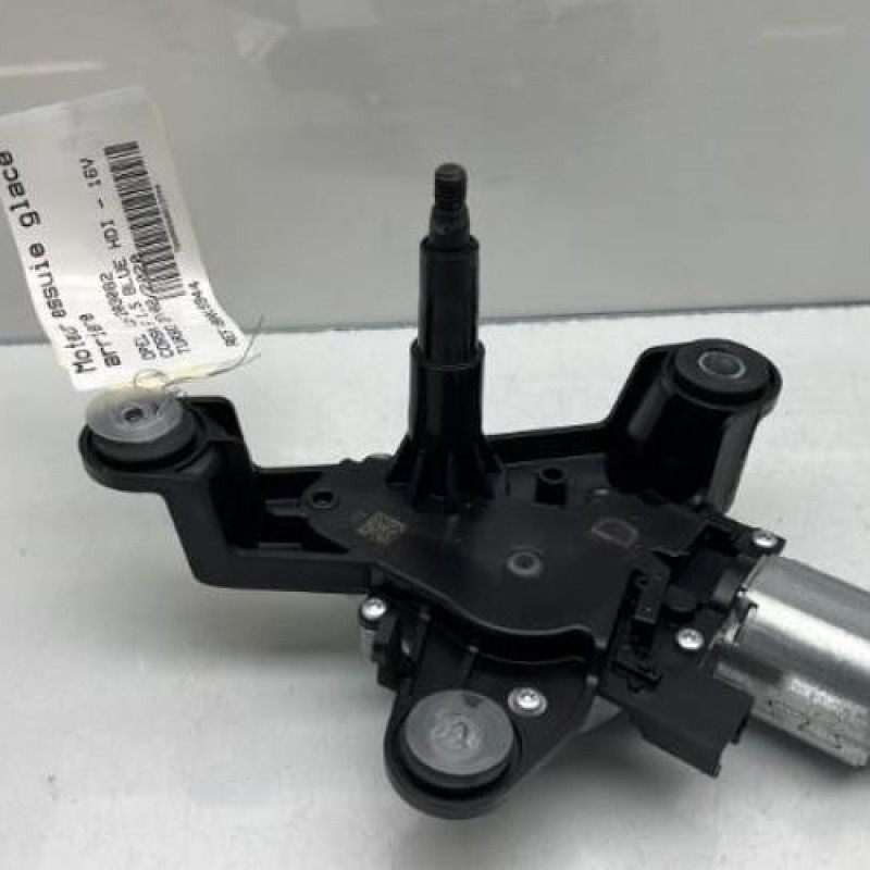 Moteur essuie glace arriere OPEL CORSA F Photo n°1