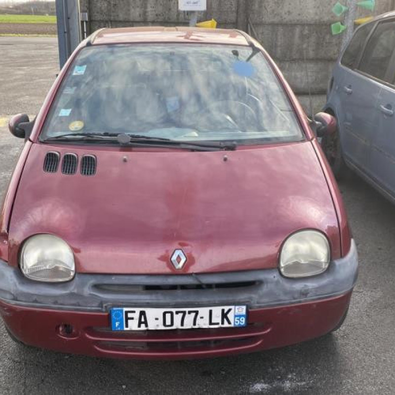 Pare boue avant gauche RENAULT TWINGO 1 Photo n°6