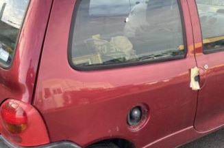 Pare boue avant gauche RENAULT TWINGO 1