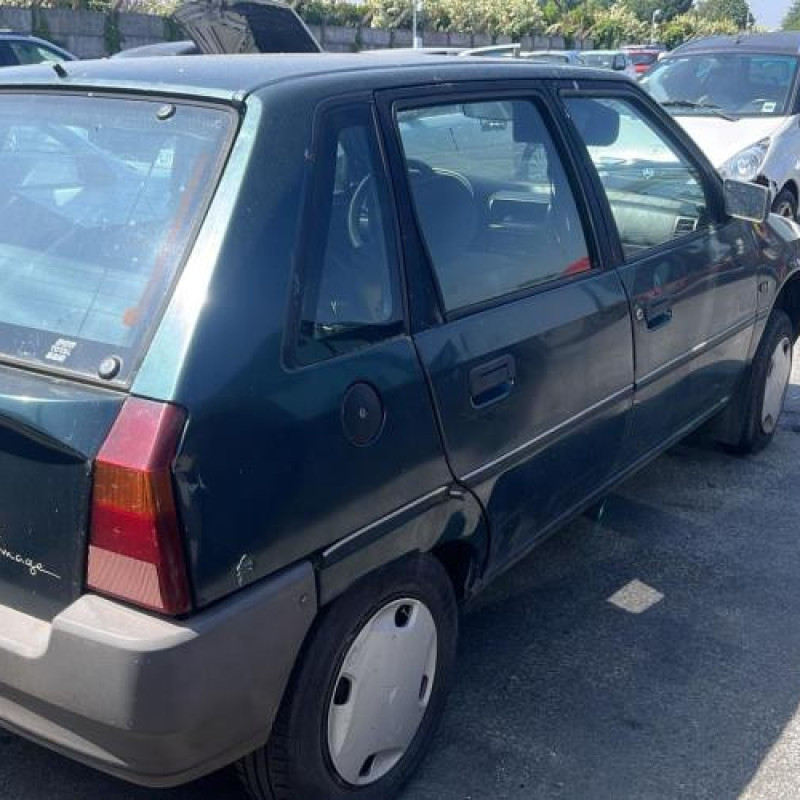 Porte avant gauche CITROEN AX Photo n°8