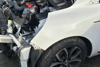 Poignee porte arriere gauche RENAULT CLIO 4