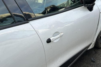 Poignee porte arriere gauche RENAULT CLIO 4