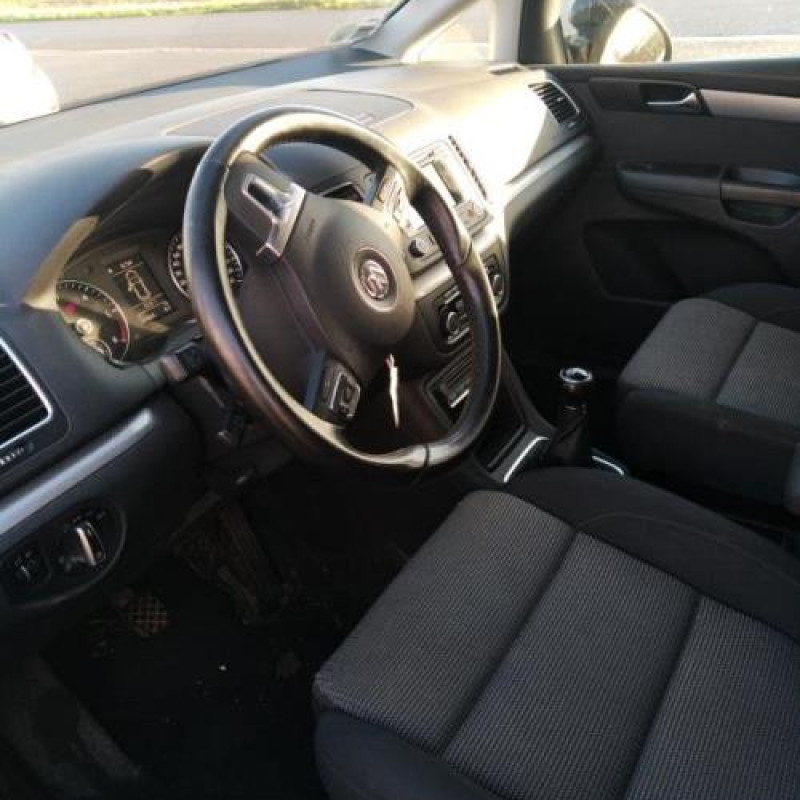 Poignee interieur avant droit VOLKSWAGEN SHARAN 2 Photo n°9