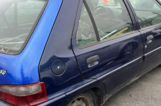 Serrure avant droit CITROEN SAXO