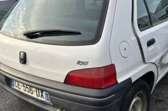 Feu arriere principal droit (feux) PEUGEOT 106