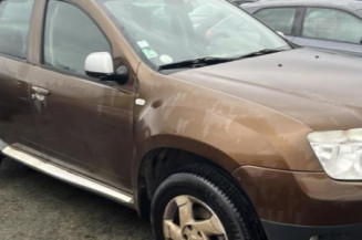 Serrure avant droit DACIA DUSTER 1