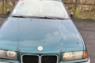 Feu arriere principal gauche (feux) BMW SERIE 3 E36