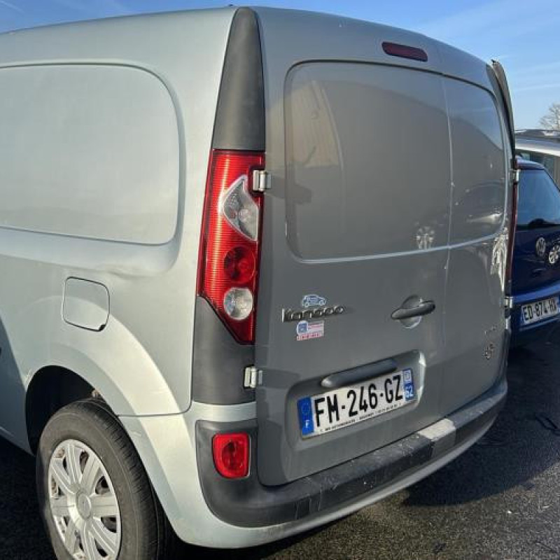 Pare choc arriere RENAULT KANGOO 2 Photo n°12