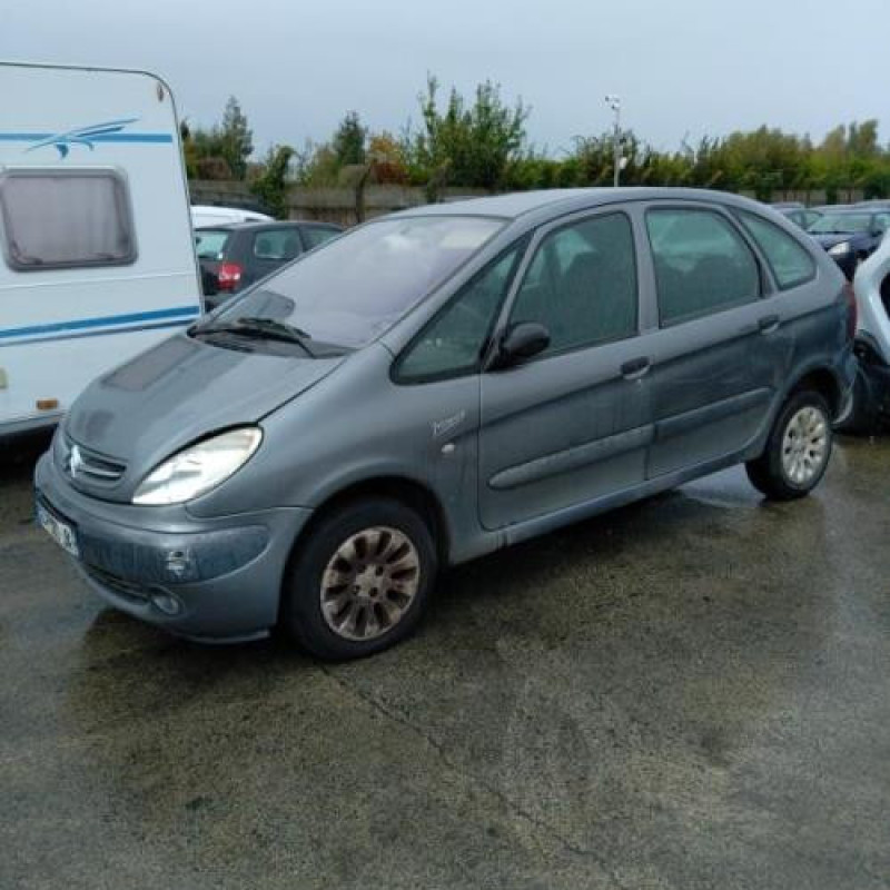 Feu arriere stop central CITROEN XSARA PICASSO Photo n°5