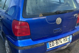 Aile avant droit VOLKSWAGEN POLO 3