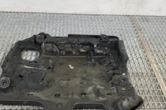 Cache moteur  AUDI A1 1