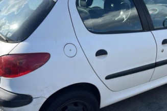 Serrure avant droit PEUGEOT 206