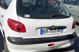 Serrure avant droit PEUGEOT 206