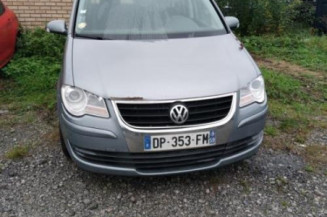 Compresseur clim VOLKSWAGEN TOURAN 1