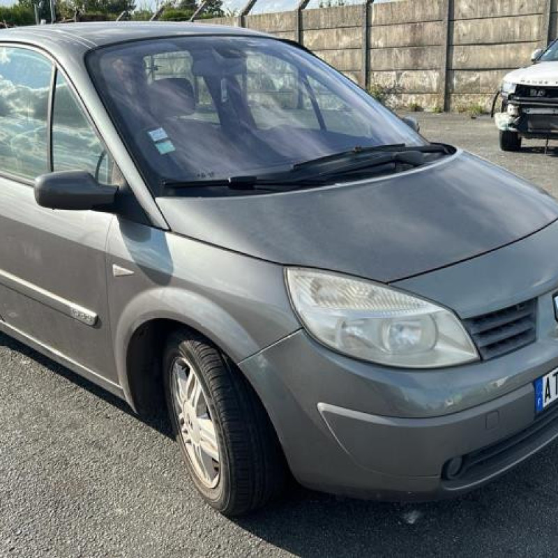 Boitier UCH RENAULT SCENIC 2 Photo n°5