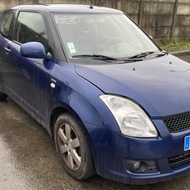 Feu arriere principal droit (feux) SUZUKI SWIFT 3 Photo n°6