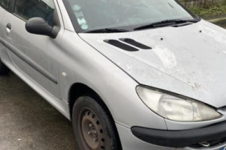 Pare choc arriere PEUGEOT 206