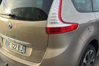 Boitier UCH RENAULT GRAND SCENIC 3