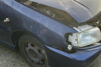 Porte avant droit VOLKSWAGEN POLO 3