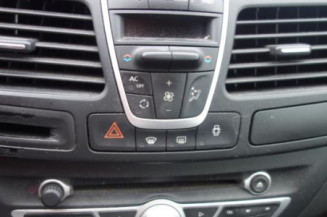 Bouton de warning RENAULT LAGUNA 3