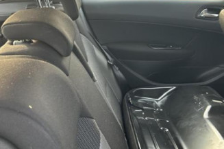 Pretensionneur de ceinture avant droit PEUGEOT 308 1