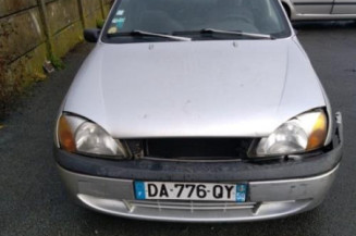 Serrure avant droit FORD FIESTA 4