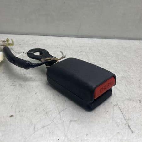 Attache ceinture arriere centrale KIA SPORTAGE 4