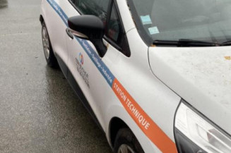 Bras essuie glace avant droit RENAULT CLIO 4