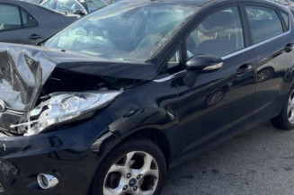 Etrier avant gauche (freinage) FORD FIESTA 6