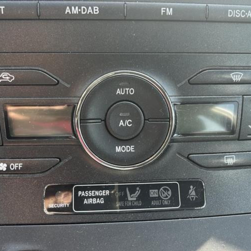 Autoradio d'origine TOYOTA AURIS 1 Photo n°4