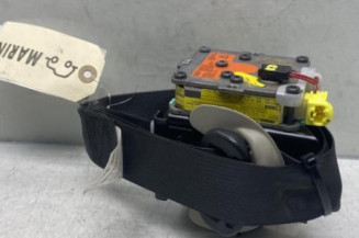 Pretensionneur de ceinture avant droit TOYOTA AURIS 1