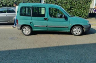 Pare boue avant gauche CITROEN BERLINGO 1