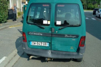 Pare boue avant gauche CITROEN BERLINGO 1