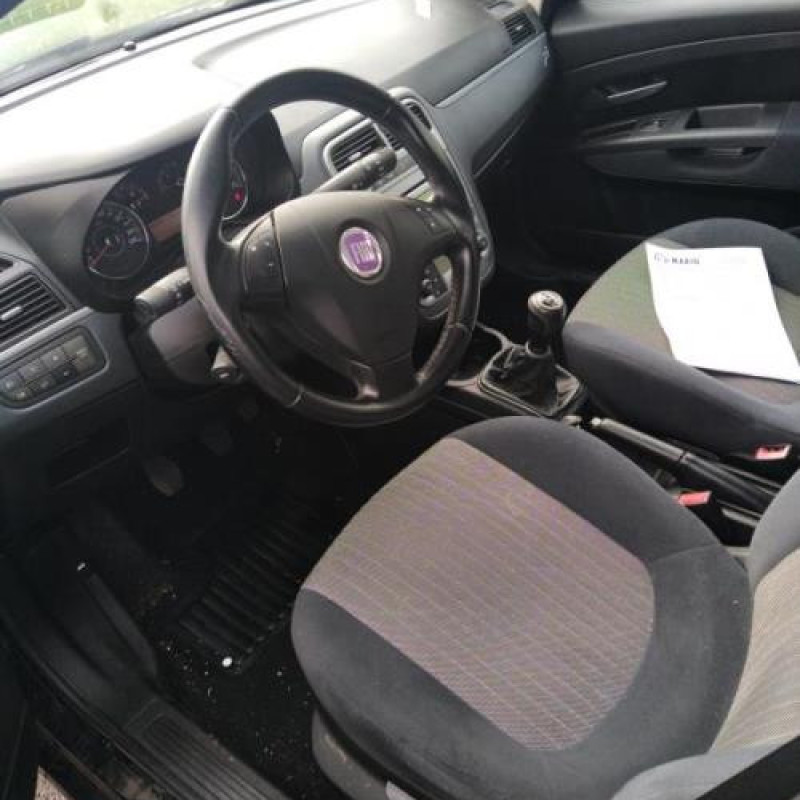 Poignee porte avant droit FIAT GRANDE PUNTO Photo n°10