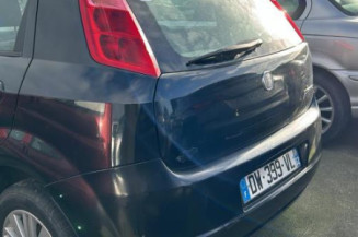 Poignee porte avant droit FIAT GRANDE PUNTO