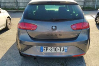 Pare boue arriere droit SEAT LEON 2