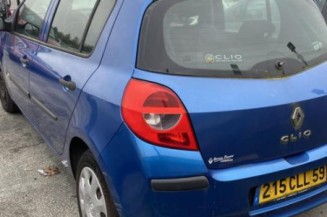 Boitier UCH RENAULT CLIO 3