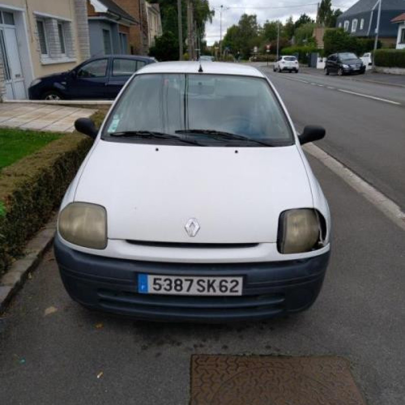 Leve vitre mecanique arriere gauche RENAULT CLIO 2 Photo n°5