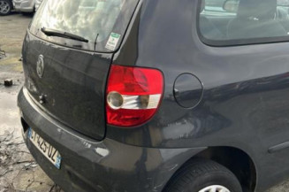 Pare choc arriere VOLKSWAGEN FOX