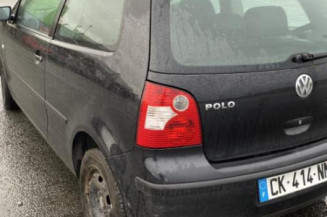 Pretensionneur de ceinture avant gauche VOLKSWAGEN POLO 4